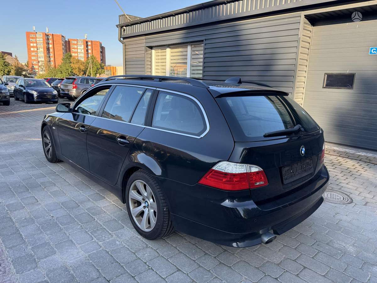 BMW 520, 2.0 l., wagon