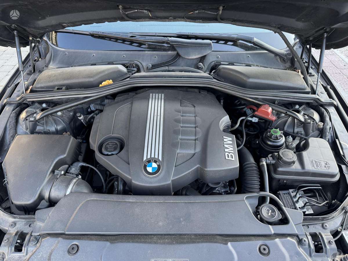 BMW 520, 2.0 l., wagon