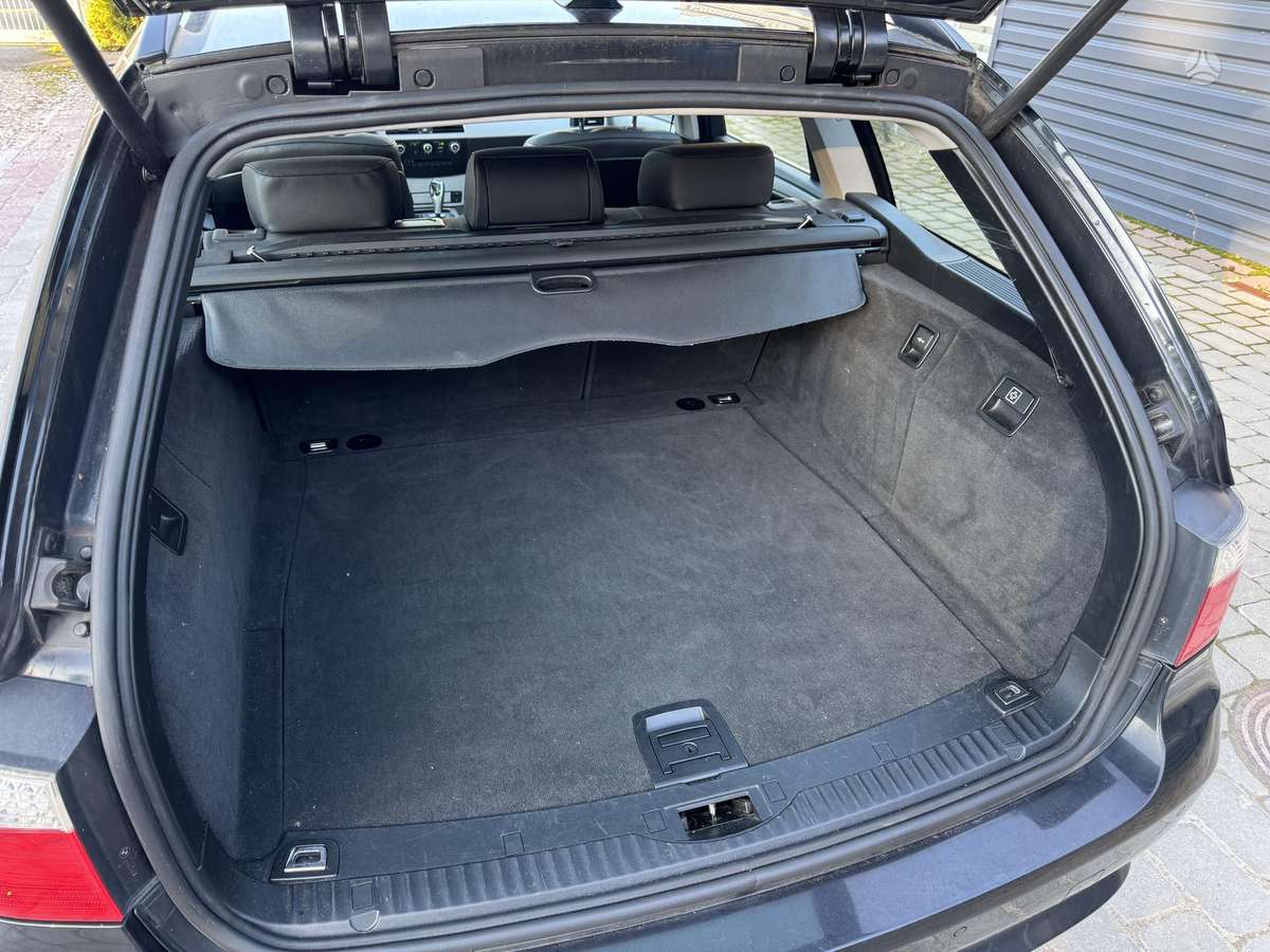 BMW 520, 2.0 l., wagon