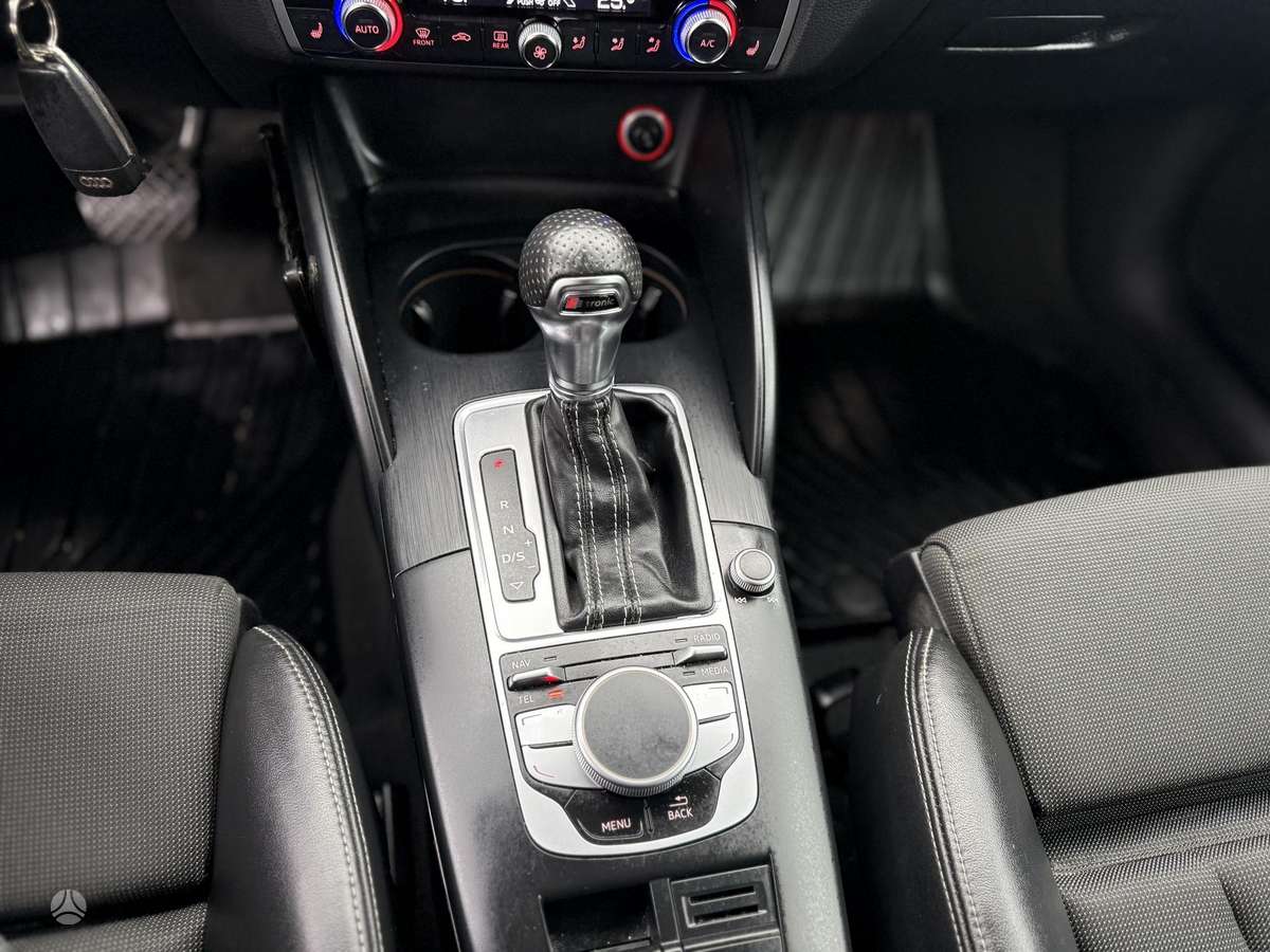 Audi A3, 1.4 l., hatchback