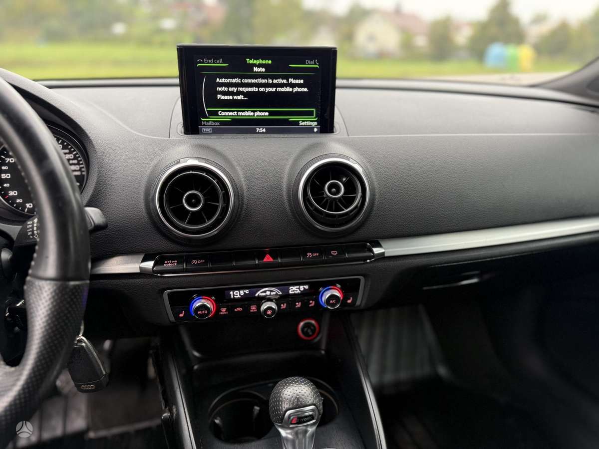 Audi A3, 1.4 l., hatchback