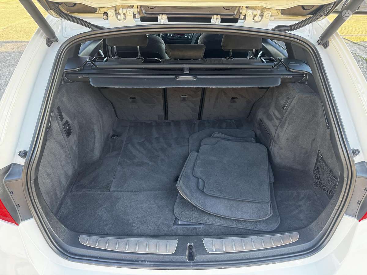 BMW 320, 2.0 l., wagon