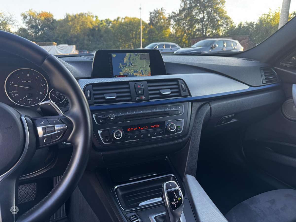 BMW 320, 2.0 l., wagon