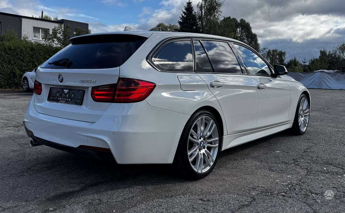 BMW 320, 2.0 l., wagon