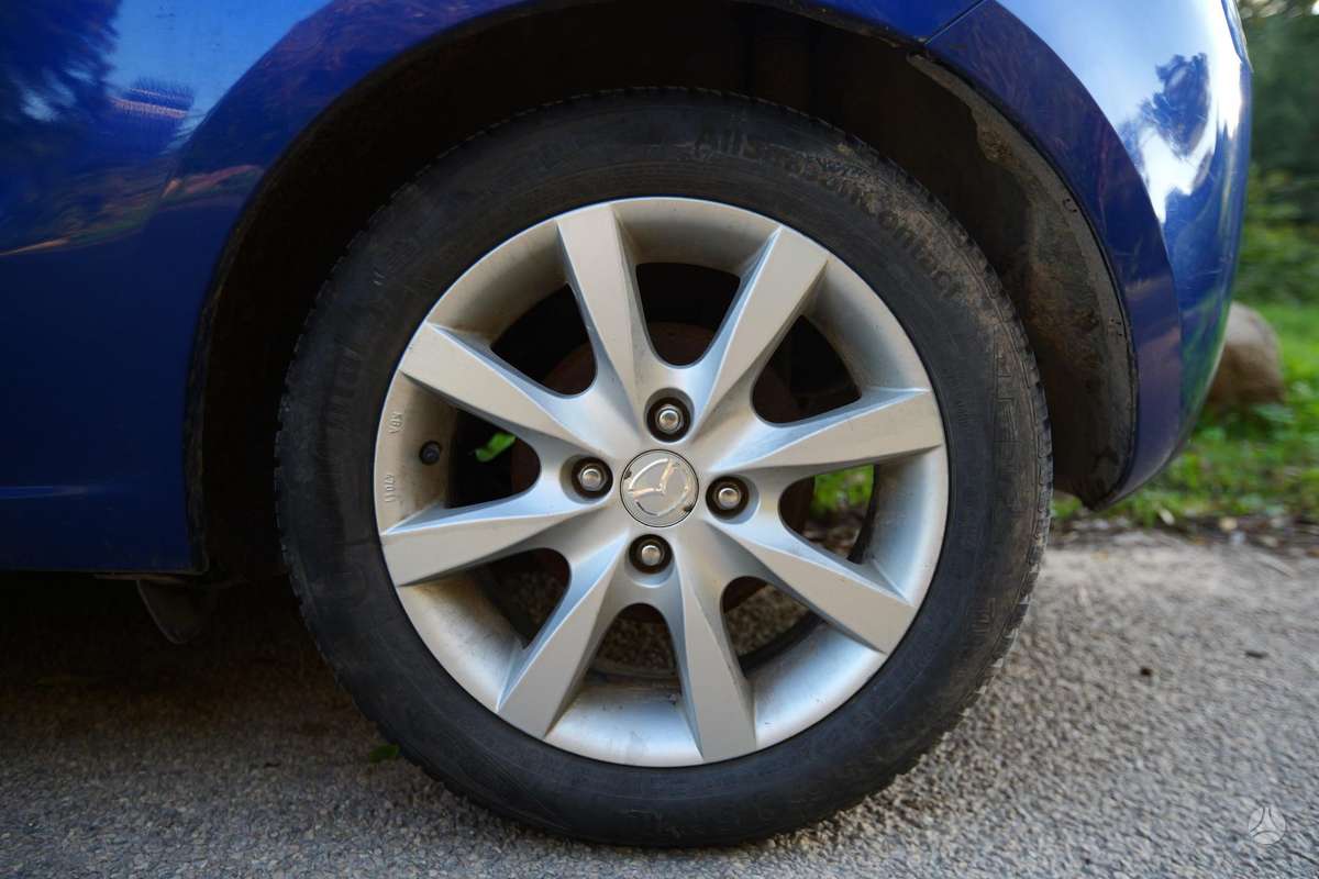 Mazda 2, 1.5 l., Хэтчбек