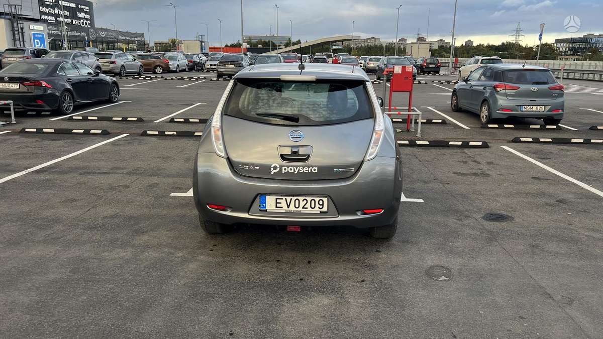 Nissan Leaf, 24 kWh, hatchback