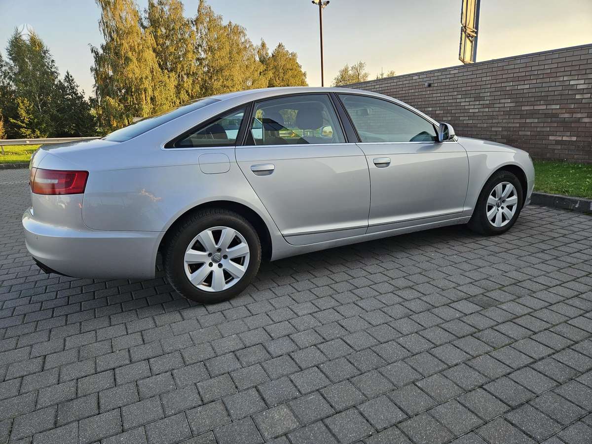 Audi A6, 2.0 l., Седан