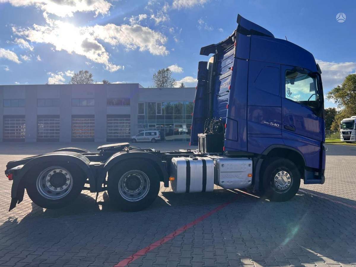 Volvo FH 540 Retarder, double sleeper