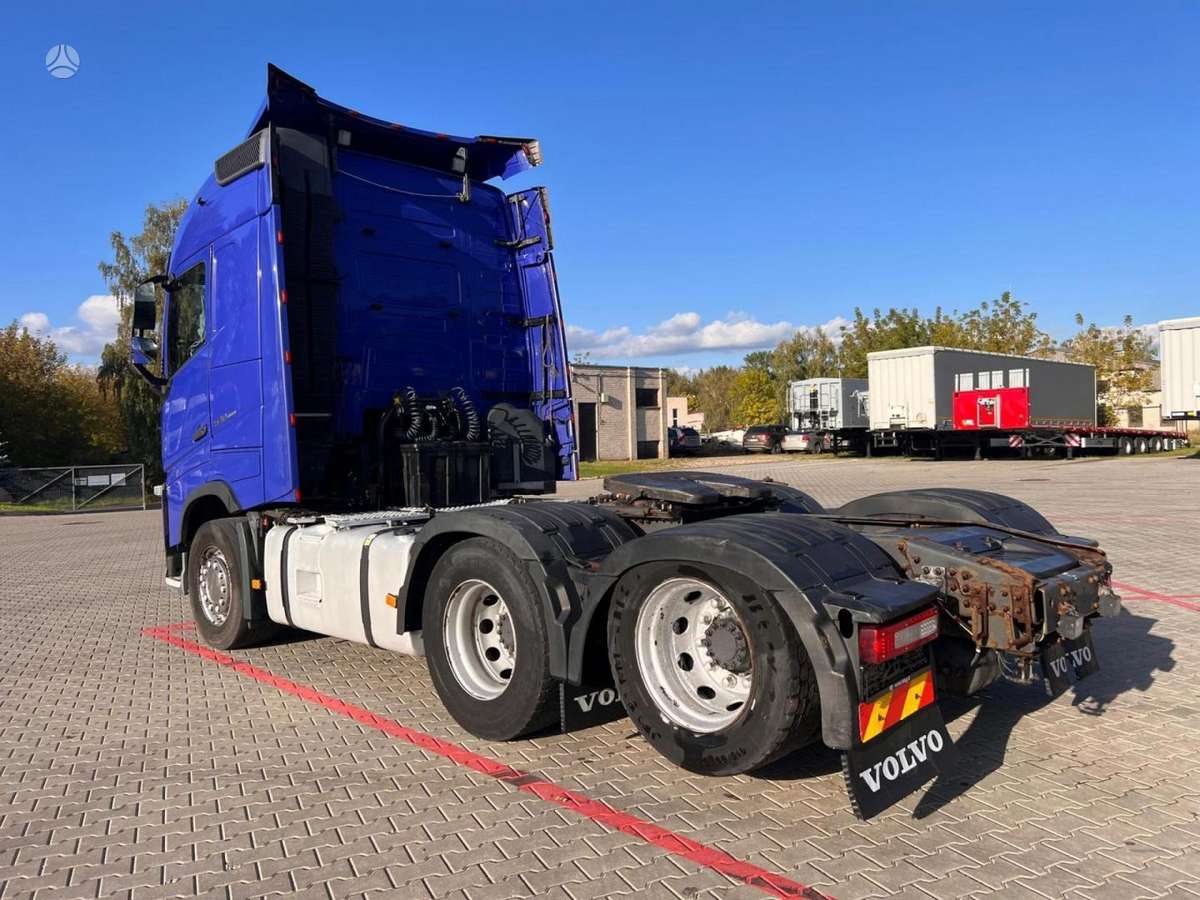 Volvo FH 540 Retarder, double sleeper
