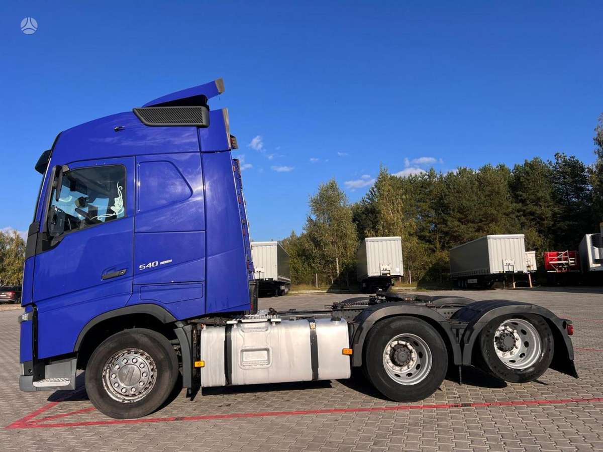 Volvo FH 540 Retarder, double sleeper