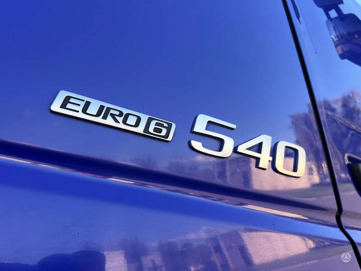 Volvo FH 540 Retarder, double sleeper