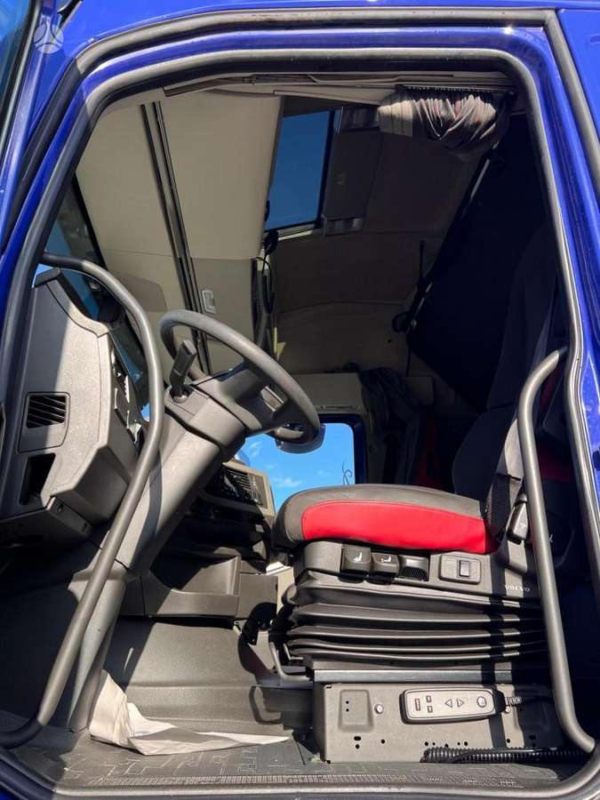 Volvo FH 540 Retarder, double sleeper