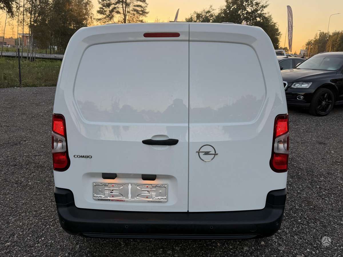 Opel Combo, 1.5 l., komercinis