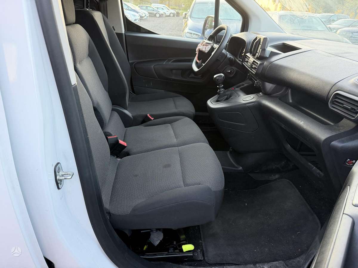 Opel Combo, 1.5 l., komercinis