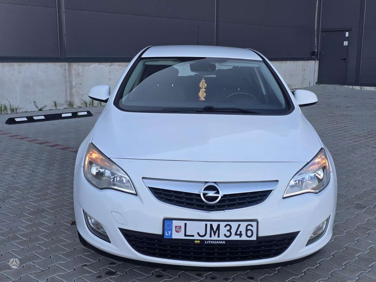 Opel Astra, 1.7 l., hatchback