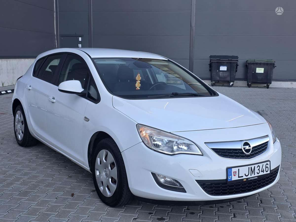 Opel Astra, 1.7 l., hatchback