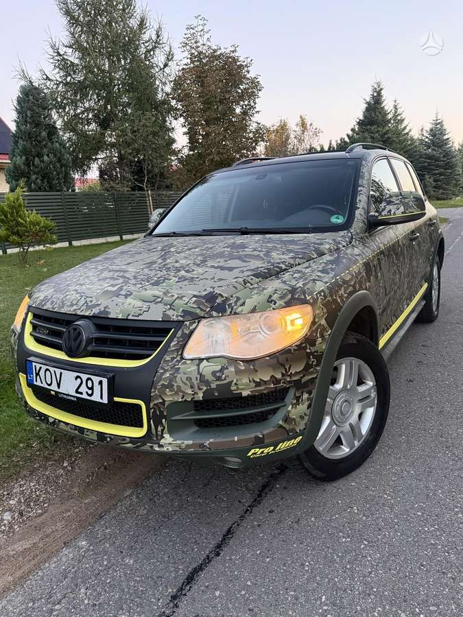 Volkswagen Touareg
