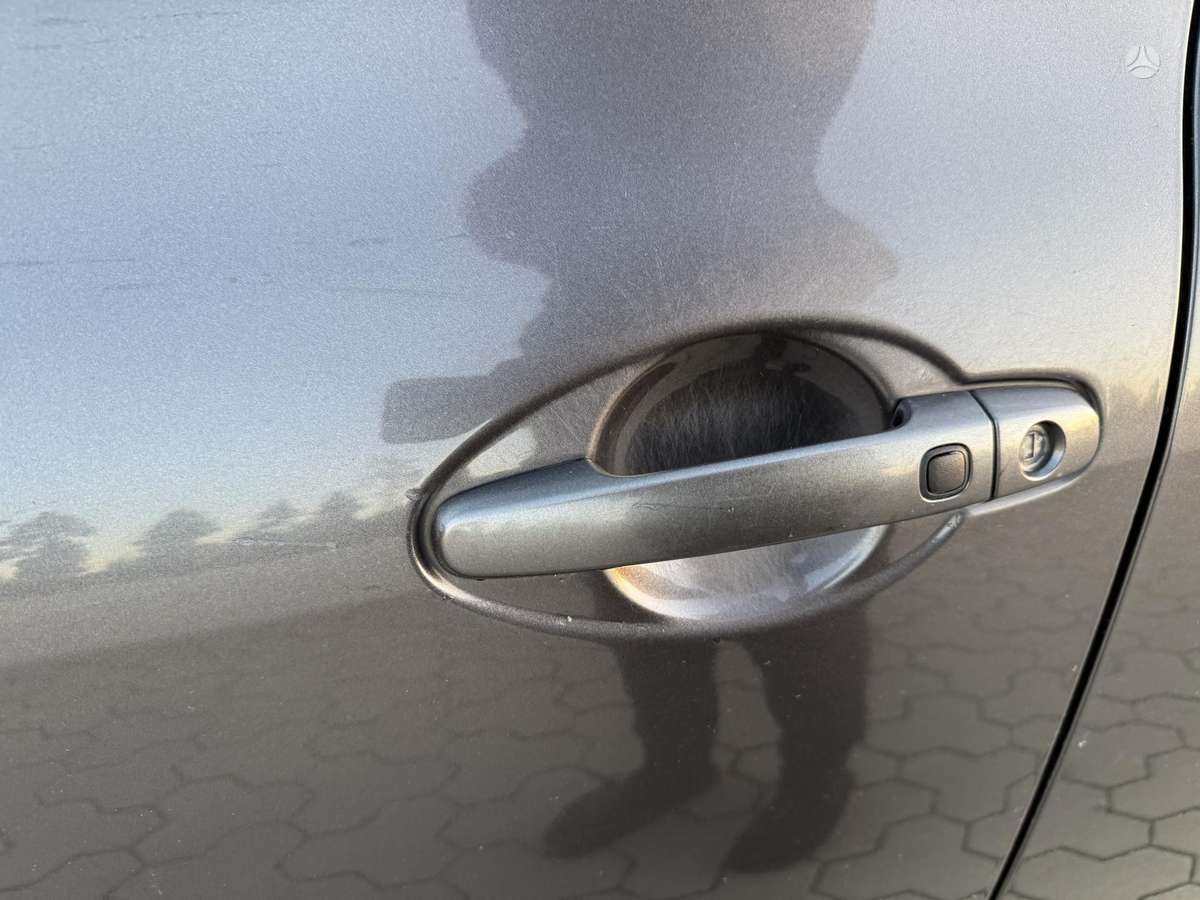 Toyota Auris, 2.0 l., hatchback