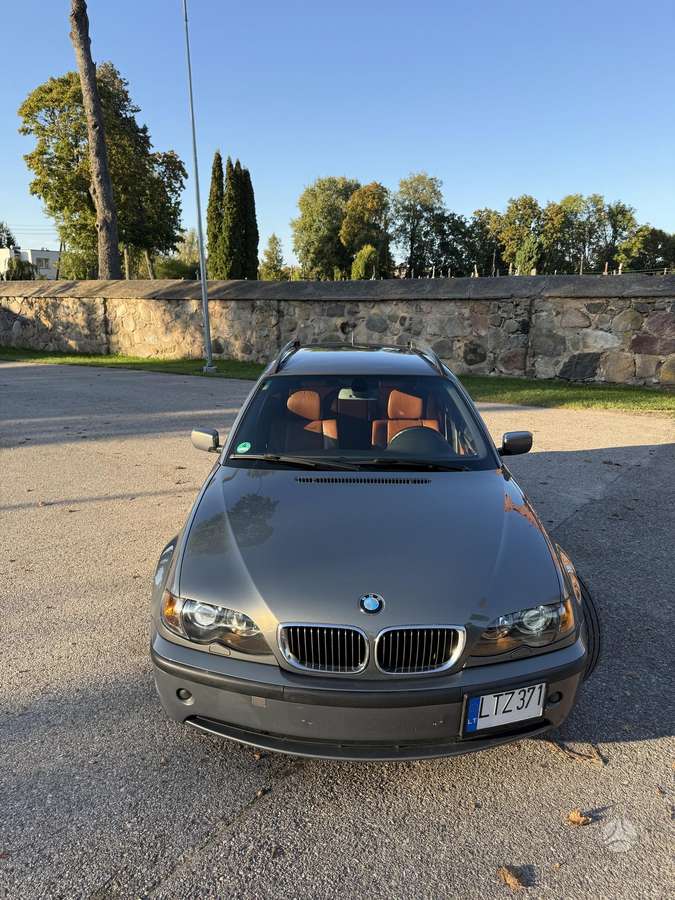 BMW 330, 3.0 l., wagon