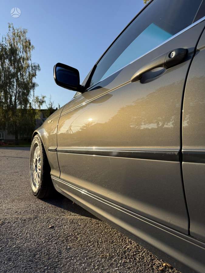 BMW 330, 3.0 l., wagon
