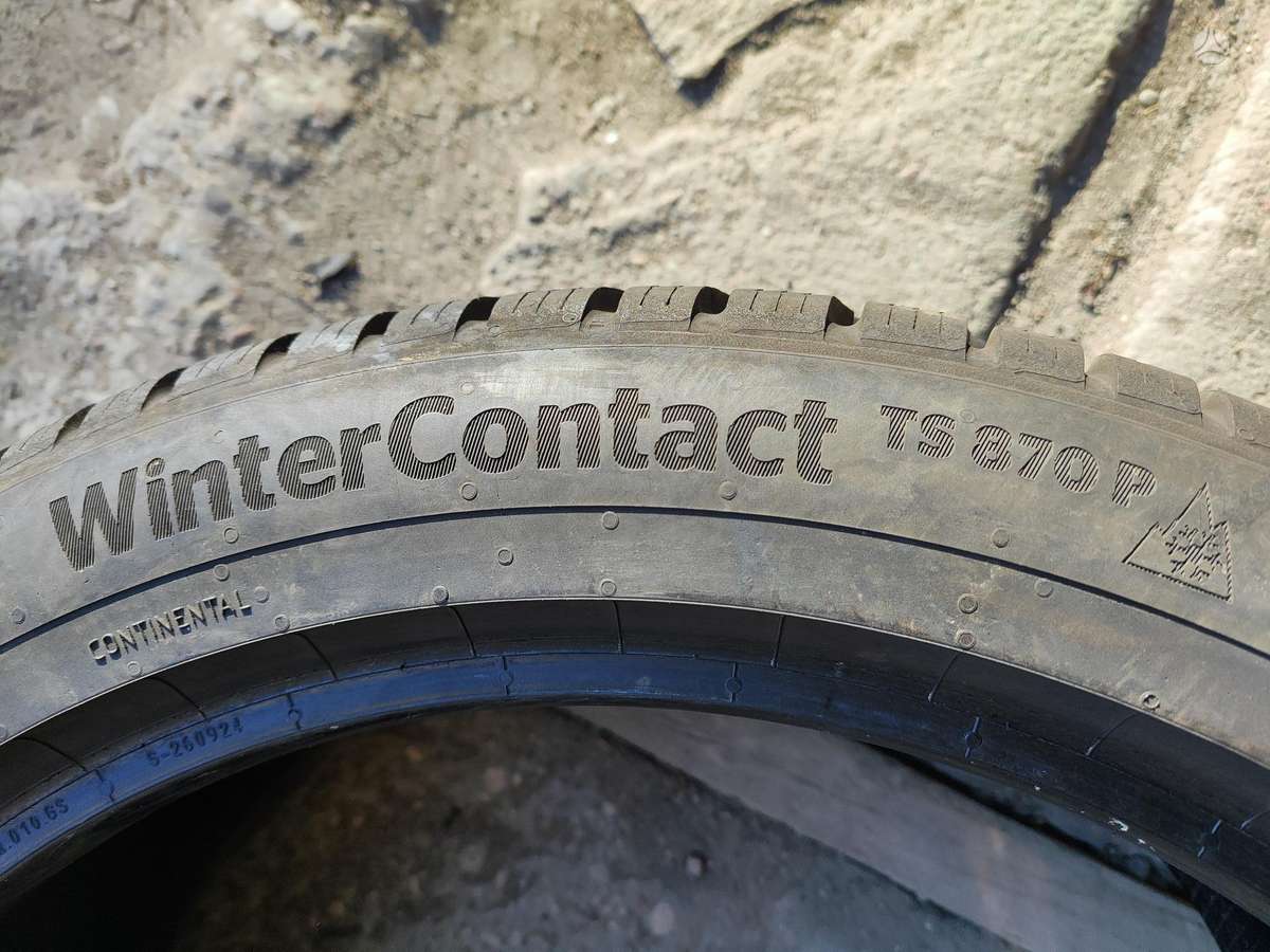 Continental, žieminės 225/45 R18