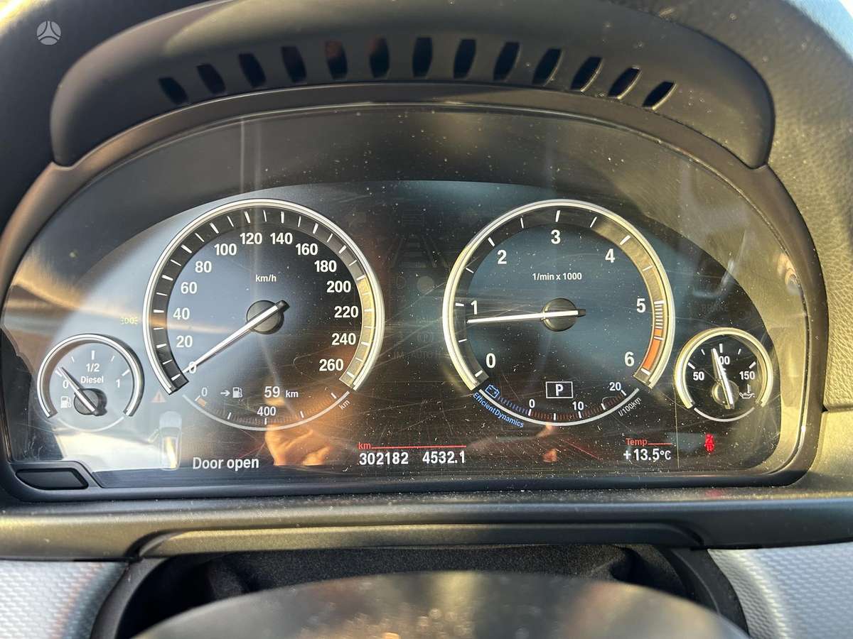 BMW 525, 2.0 l., universalas