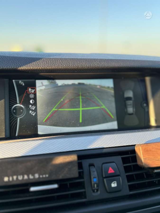 BMW 525, 2.0 l., Универсал