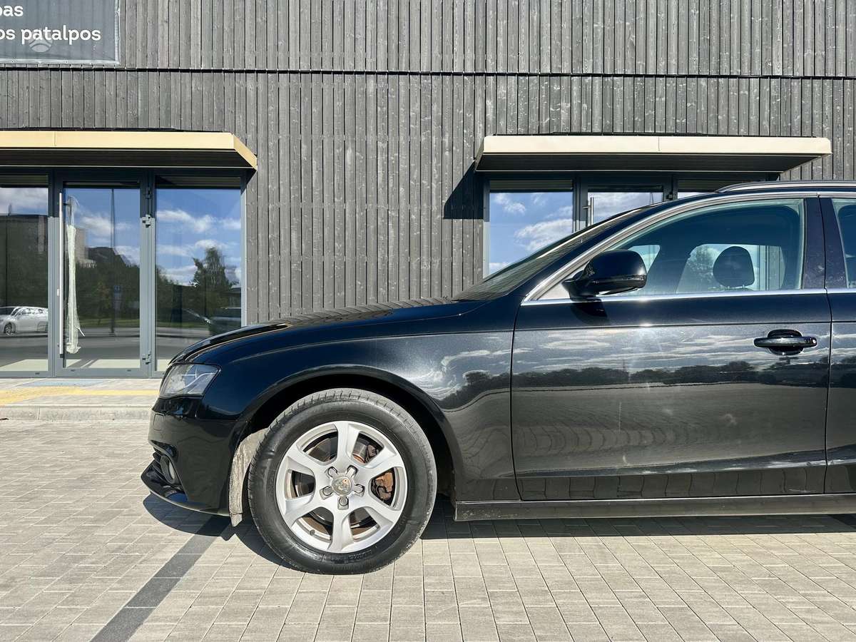 Audi A4, 2.0 l., Универсал