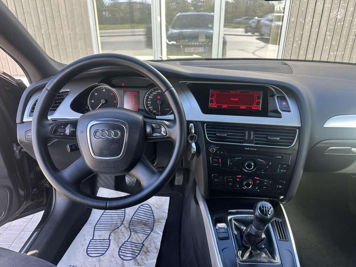 Audi A4, 2.0 l., Универсал