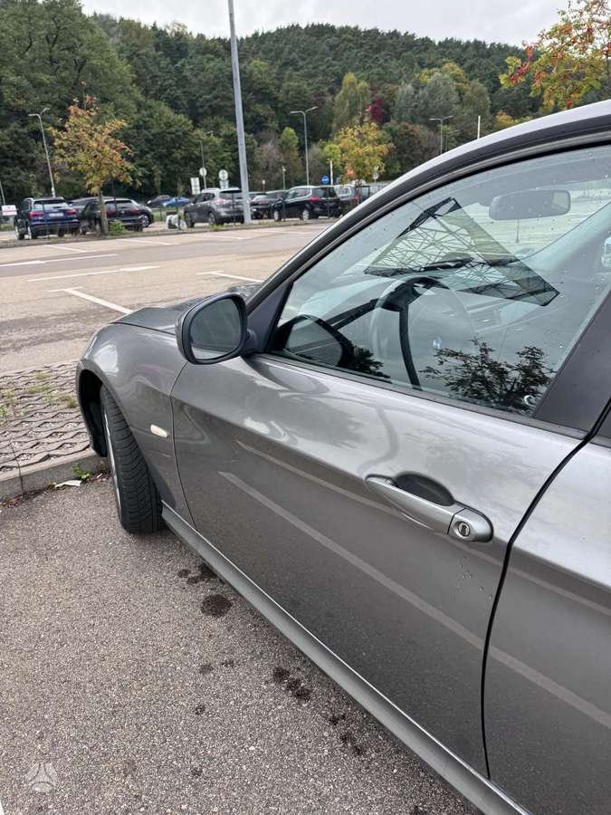 BMW 318, 2.0 l., Седан