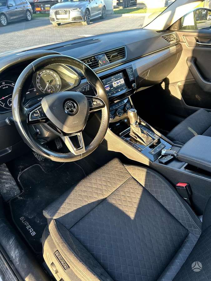Skoda Superb, 2.0 l., universalas