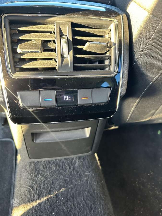 Skoda Superb, 2.0 l., universalas