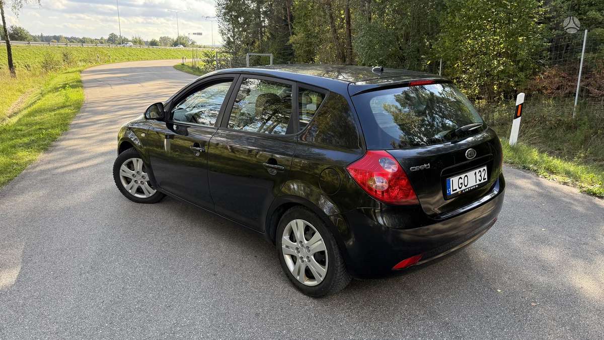Kia Ceed, 1.4 l., hatchback