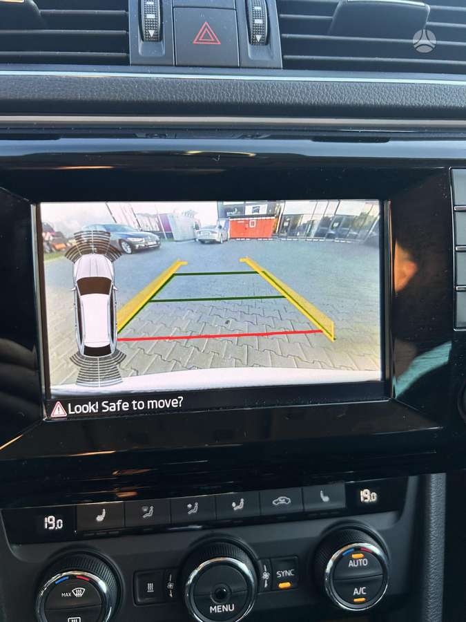 Skoda Superb, 2.0 l., universalas