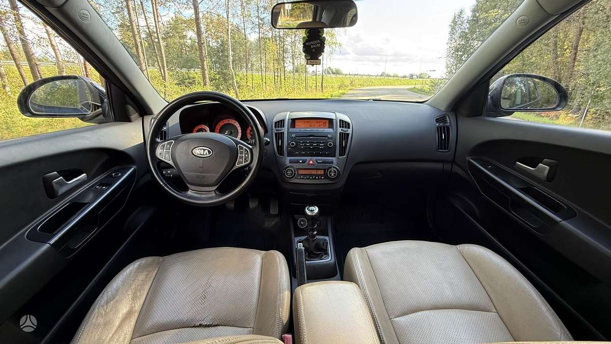 Kia Ceed, 1.4 l., Хэтчбек