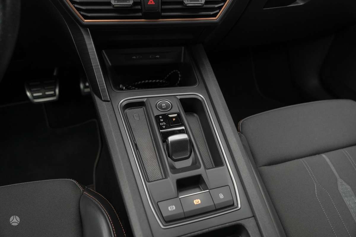 Cupra Leon, 1.4 l., hatchback
