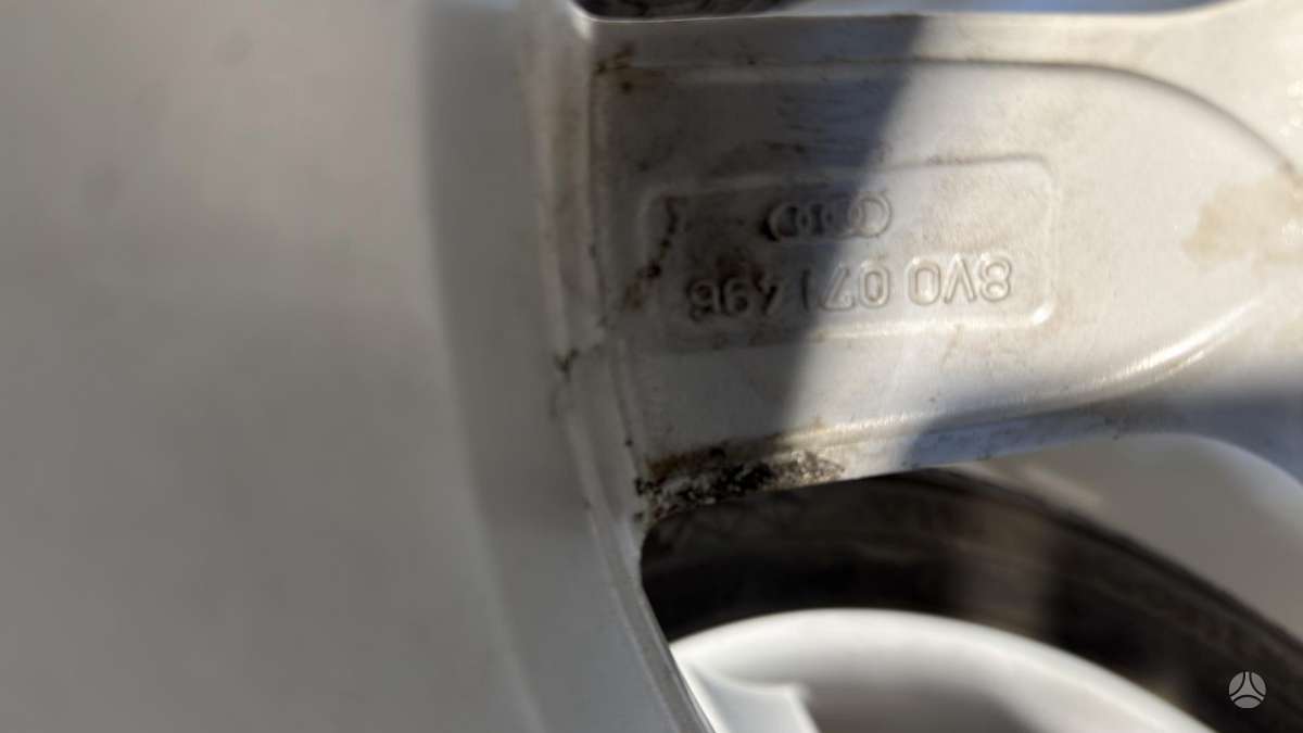 Audi A3, lengvojo lydinio, R16