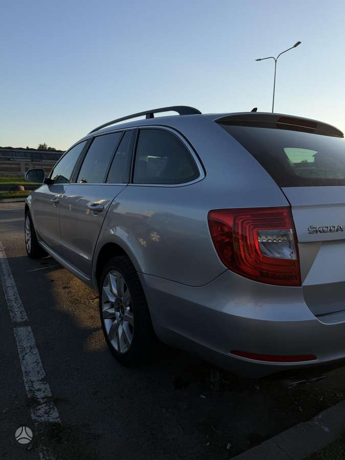 Skoda Superb, 2.0 l., Универсал