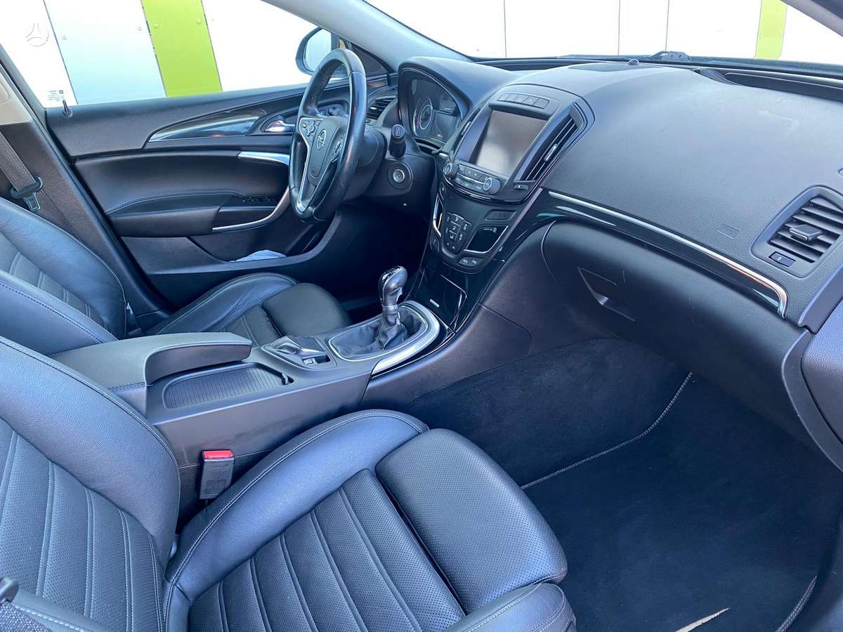 Opel Insignia, 2.0 l., Универсал