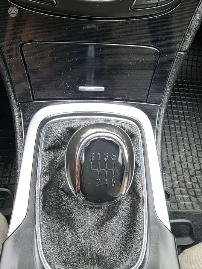 Opel Insignia, 2.0 l., wagon