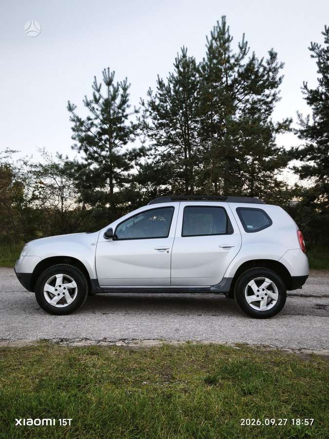Dacia Duster, 1.6 l., Внедорожник / Кроссовер