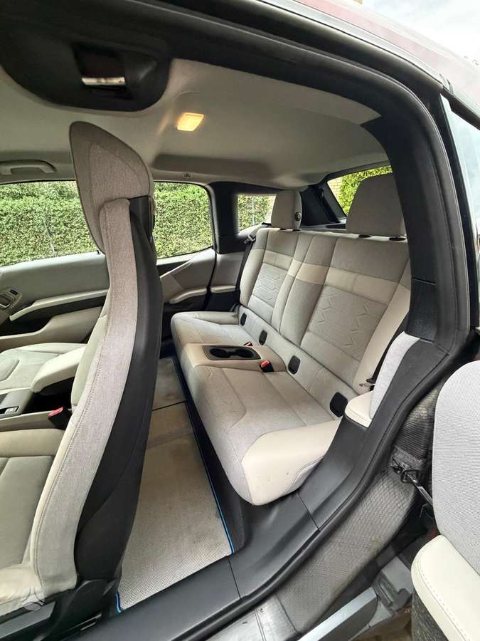 BMW i3, hatchback