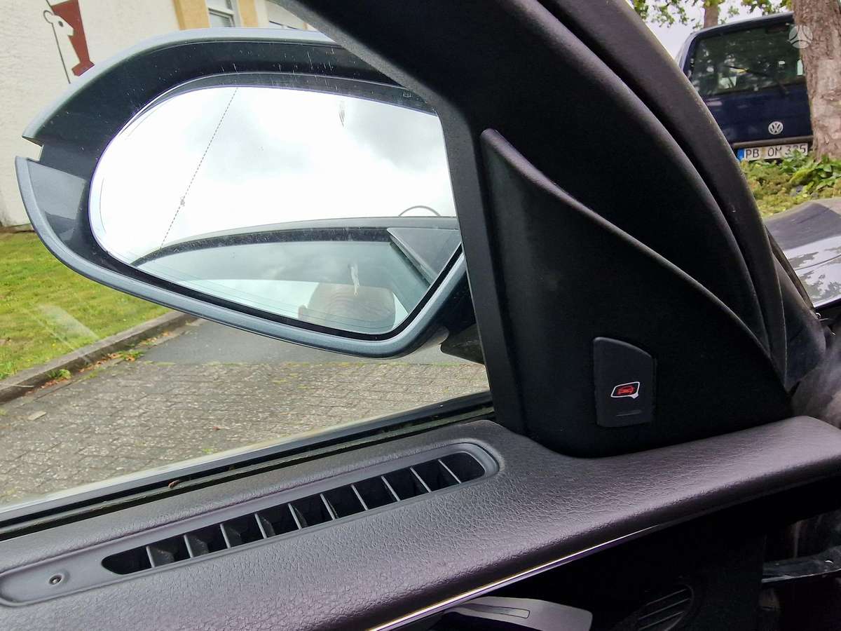 Audi A8, 3.0 l., Седан