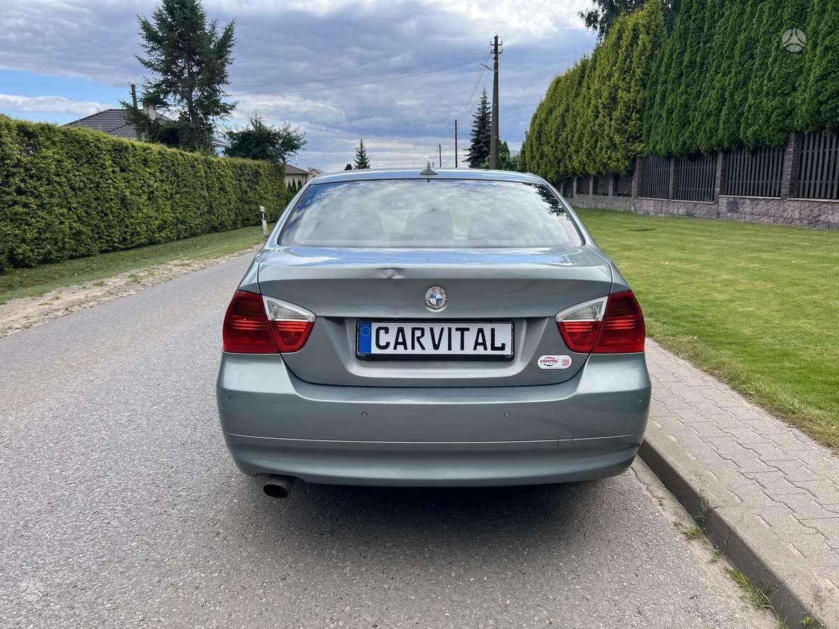 BMW 320, 2.0 l., Седан
