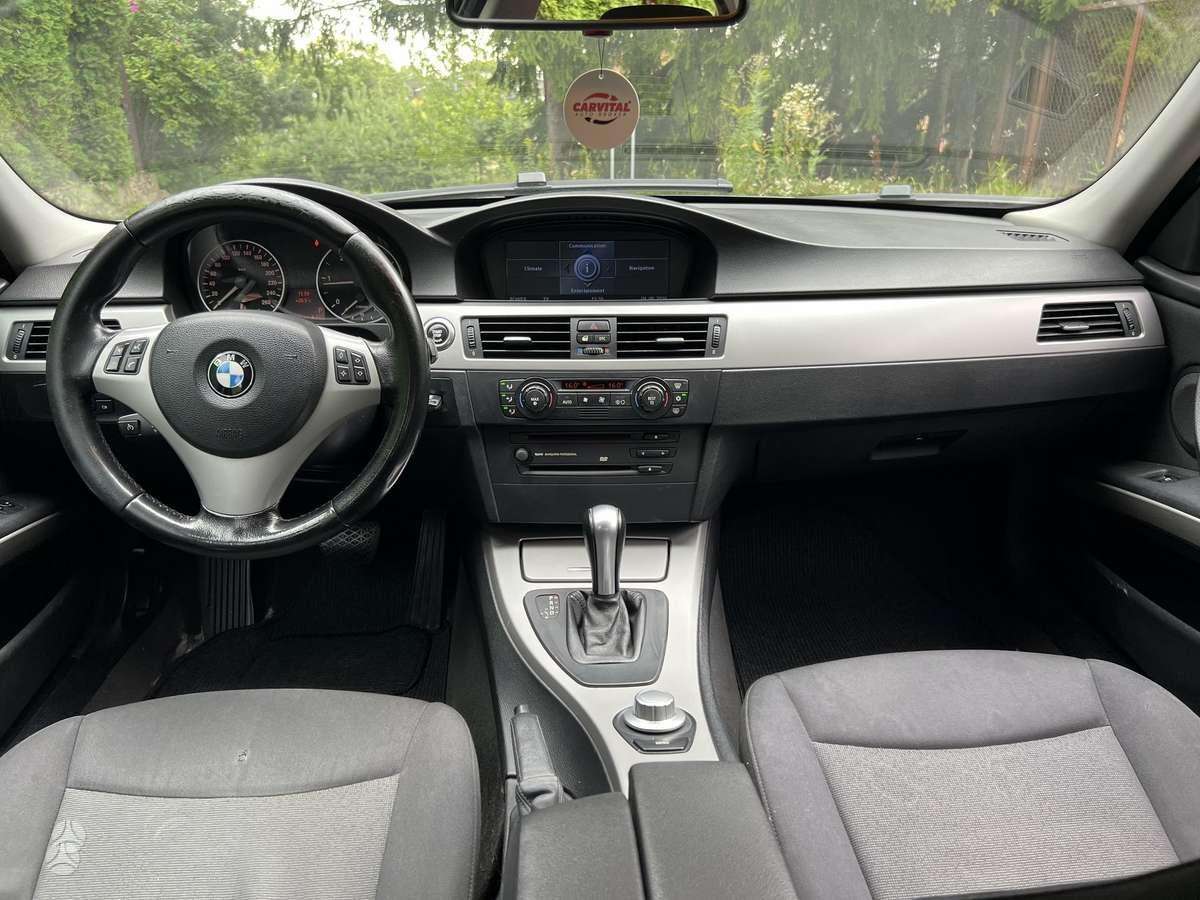 BMW 320, 2.0 l., Седан