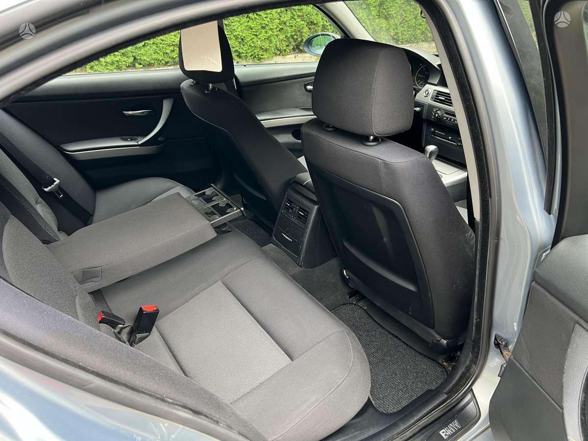 BMW 320, 2.0 l., Седан