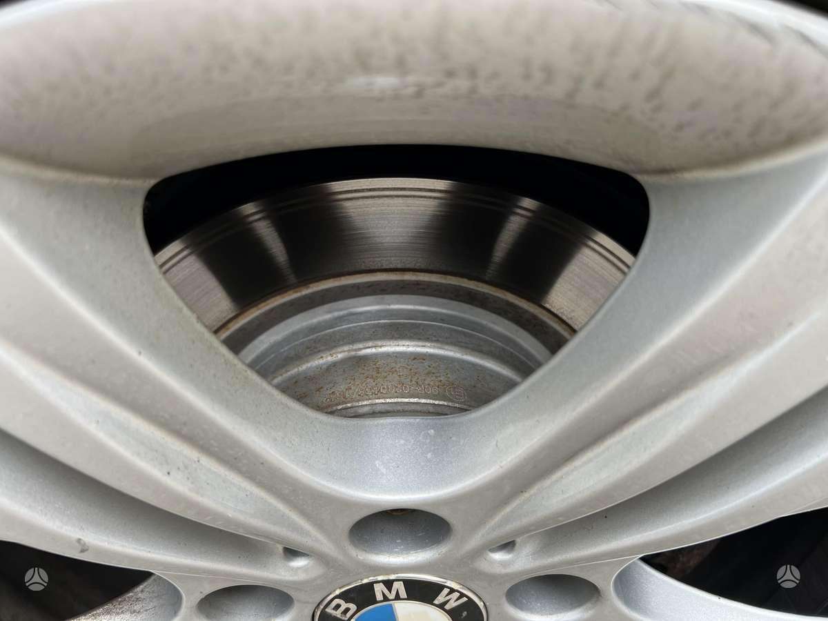 BMW 320, 2.0 l., Седан