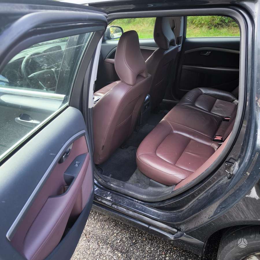 Volvo V70, 2.0 l., wagon
