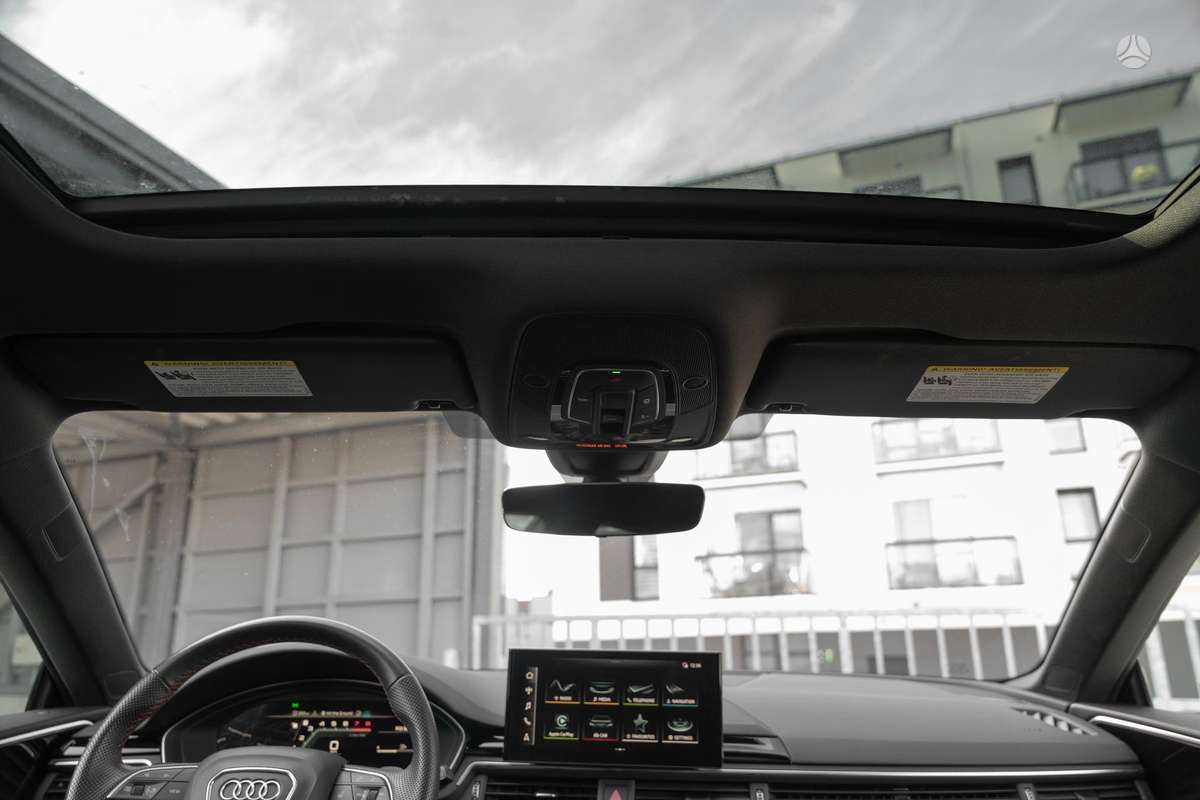 Audi S5, 3.0 l., Седан