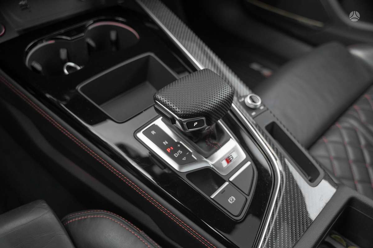 Audi S5, 3.0 l., Седан